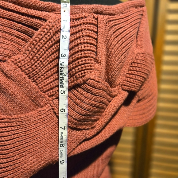 DUSTED ROSE, OFF THE SHOULDER, LONG SWEATER DRESS. PERFECT FOR HOLIDAY PARTIES! - Picture 5 of 8